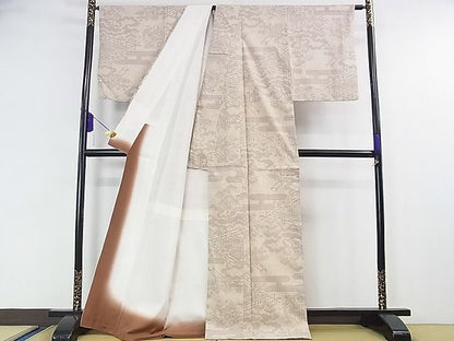 平和屋本店●極上　本場結城紬　重要無形文化財　100亀甲　奥順謹製　エ霞松風景　白茶色地　証紙付き　逸品　DZAA0130kh4