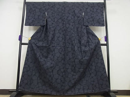 平和屋本店●極上 本場結城紬 重要無形文化財 １００亀甲 雪輪重ね 証紙付き 逸品 未使用4s712