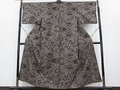 平和屋着物●本場大島紬 7マルキ 泥染め 風景草花文 逸品 DAAC6121fe