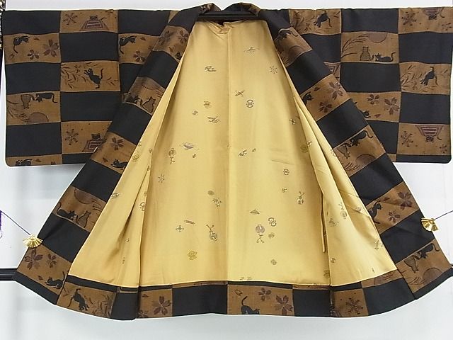 平和屋本店＃極上 道中着 紬地 市松文様 猫 春夏秋冬 桜 蜻蛉 芒 炬燵 黒地 逸品 DZAA0349kh4