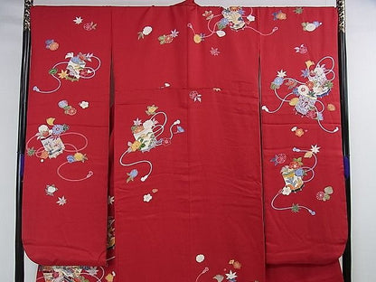 期間限定セール40％off●極上　創業460年・千總　振袖　駒刺繍　貝桶花文　金彩　高島屋扱い　逸品　DZAA0365kh4