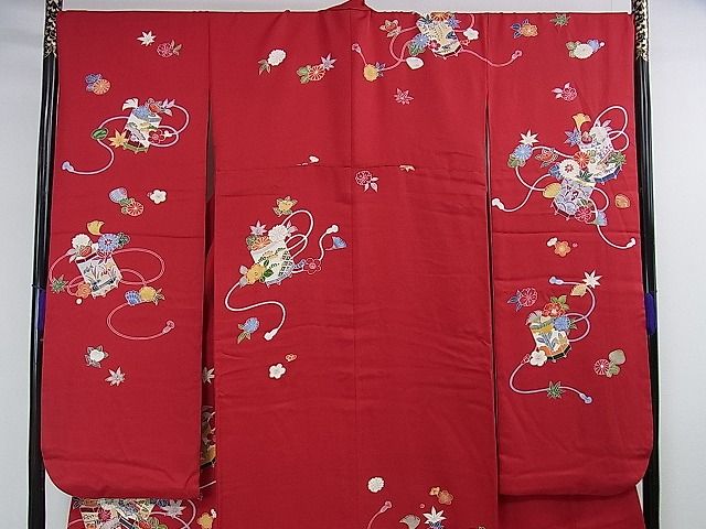 期間限定セール40％off●極上　創業460年・千總　振袖　駒刺繍　貝桶花文　金彩　高島屋扱い　逸品　DZAA0365kh4