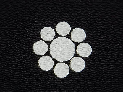 平和屋着物■豪華黒留袖　手描き　風景樹林文　金彩　逸品　DAAC7934ud