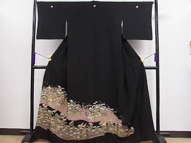 平和屋着物■豪華黒留袖　松竹梅千鳥風景花文　暈し染め　金彩　逸品　CAAC9741ze