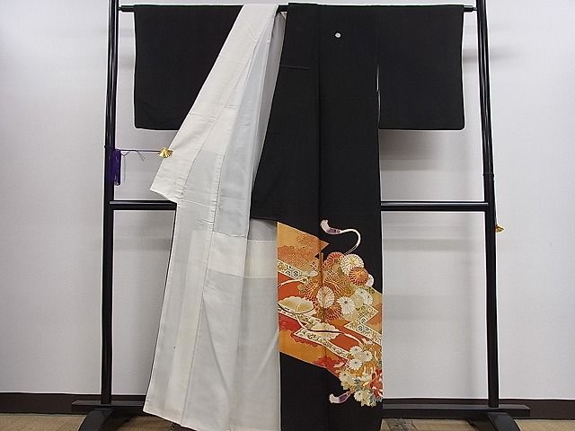 平和屋着物■豪華黒留袖　駒刺繍　吉祥草花丸文　金彩　逸品　CAAC9794ze