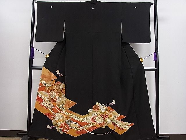 平和屋着物■豪華黒留袖　駒刺繍　吉祥草花丸文　金彩　逸品　CAAC9794ze
