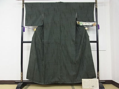 平和屋本店●極上 本場結城紬 重要無形文化財 奥順 100亀甲 吉祥文 証紙付き 逸品 CZAA0036s4