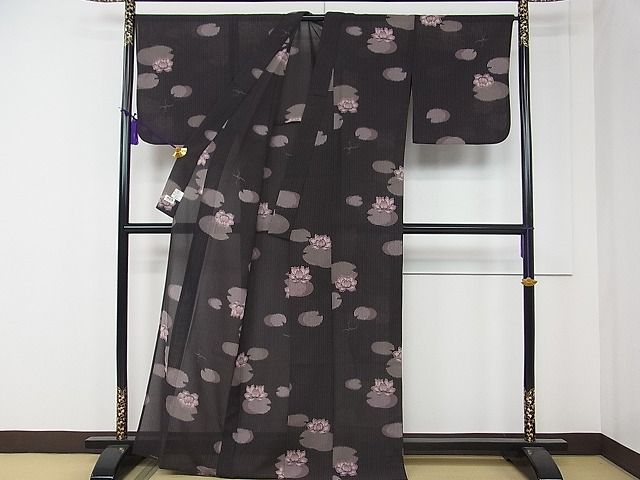 平和屋本店■極上　夏物　撫松庵　セオアルファ　小紋・浴衣兼用　蓮　あめんぼ　洗える着物　CZAA0046s4