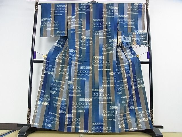 平和屋本店■希少 山藍 山村省二 久留米絣単衣 綿 灰汁発酵建物 正藍染 草木染 手織 天然藍染 やまもも染 証紙付き 逸品 未使用DZAA0574kh4