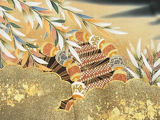 平和屋着物■豪華黒留袖　作家物　駒刺繍　雲取り渡り橋吉祥文　暈し染め　金彩　逸品　CAAD5746yc