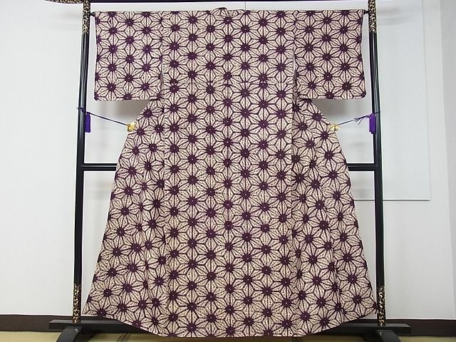 期間限定セール20％off●極上　岩手の匠　草紫堂　南部絞り　紫根染　紬　麻の葉文様　証紙付き　逸品　CZAA0198s4