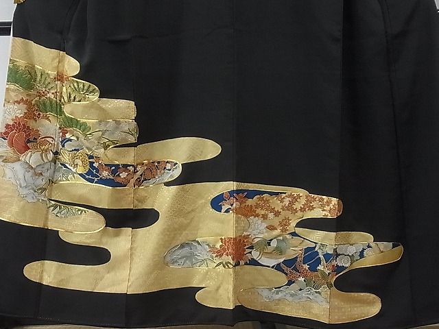 MK-1511 黒留袖 作家物 鴛鴦 四季の花模様 金駒刺繍 刺繍 金彩 黒色 MK-1511 黒留袖 作家物 鴛鴦 四季の花模様 金駒刺繍 刺繍 金彩