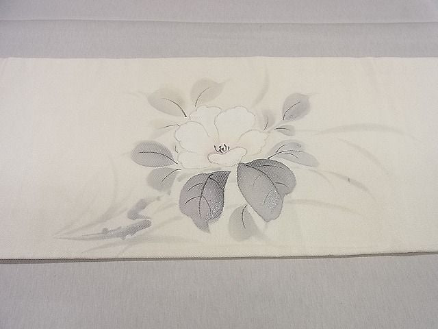 平和屋着物◎九寸名古屋帯 手描き 刺繍 枝花文 銀彩 逸品