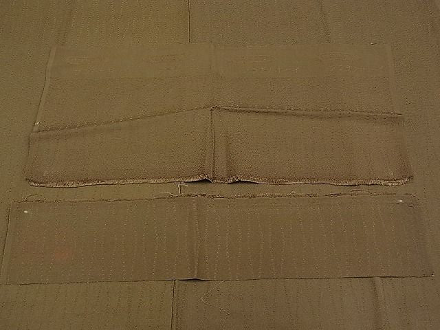 平和屋本店●極上　男性　銀座もとじ　プラチナボーイ　お召　色無地　立涌地紋　媚茶色　反端付き　逸品　CYAA0041s4