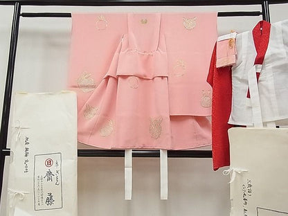 平和屋本店■希少 京都祇園の老舗 ぎをん齋藤 七五三 3歳 祝着・襦袢セット 駒刺繍  絞り 兎 たとう紙付き 逸品 未使用 CYAA0196s4