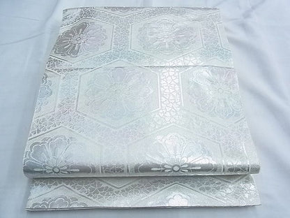 平和屋着物◎六通柄 本袋帯 桜花亀甲文 銀糸 やまと誂製 逸品 BAAF6976ow