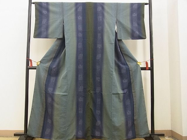 平和屋着物●上質な紬　吉祥間道　やまと金ラベル　逸品　BAAG0752xi