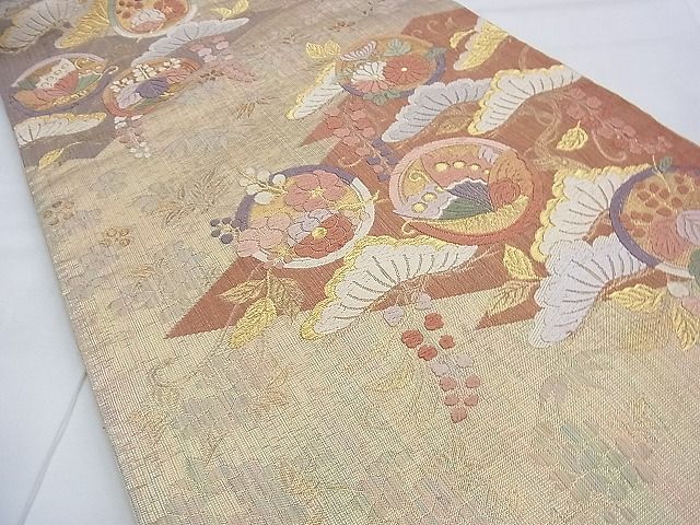 平和屋着物◎西陣 六通柄袋帯 唐織 松皮菱花蝶丸文 金糸 逸品 BAAG2698du
