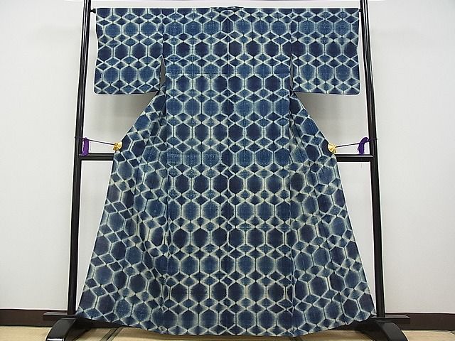 平和屋本店■極上　夏物　紗紬　本藍染　亀甲間道　逸品　CYAA0050s4
