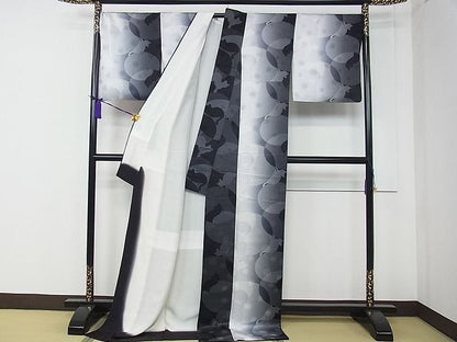 平和屋本店●極上 小紋 猫 暈し染め 黒地 逸品 CZAA0676s4