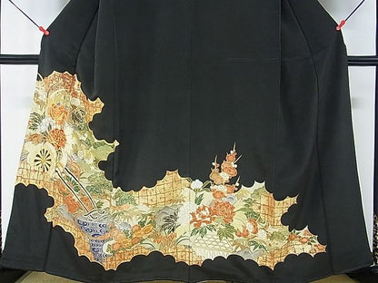 平和屋着物■豪華黒留袖　駒刺繍　雲取り花車文　金彩　逸品　DAAG1090we