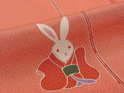 平和屋本店●極上　人形作家・ホリヒロシ　小紋　兎　金彩　鬼しぼ縮緬　鉛丹色地　逸品　CZAA0729s4