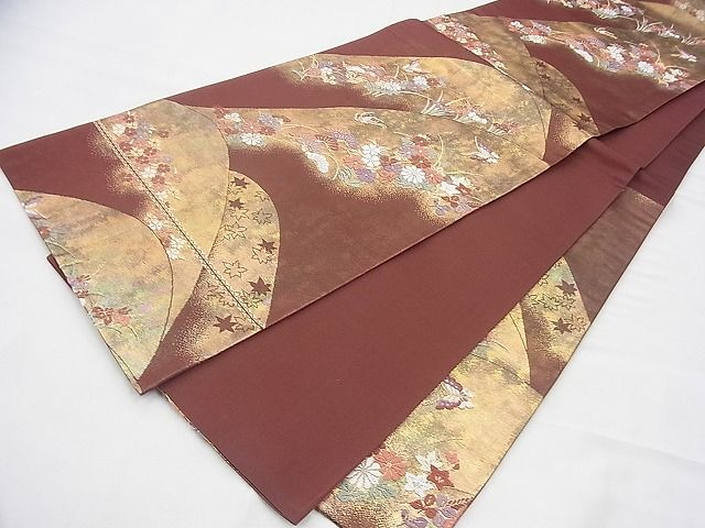 平和屋着物◎六通柄袋帯　唐織　舞蝶秋草文　金糸　逸品　BAAI1637fk