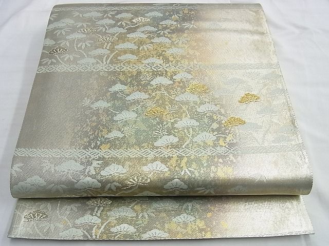 平和屋着物◎六通柄袋帯 松 金銀糸 引箔 逸品 BAAI0355du