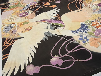 平和屋本店■極上　アンティーク　大正ロマン　振袖　手描き　駒刺繍　飛鶴風景鈴文　暈し染め　黒地　金彩　逸品　CYAA0486s4