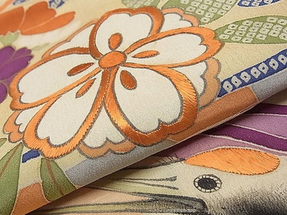平和屋本店■極上　アンティーク　大正ロマン　振袖　手描き　駒刺繍　飛鶴風景鈴文　暈し染め　黒地　金彩　逸品　CYAA0486s4