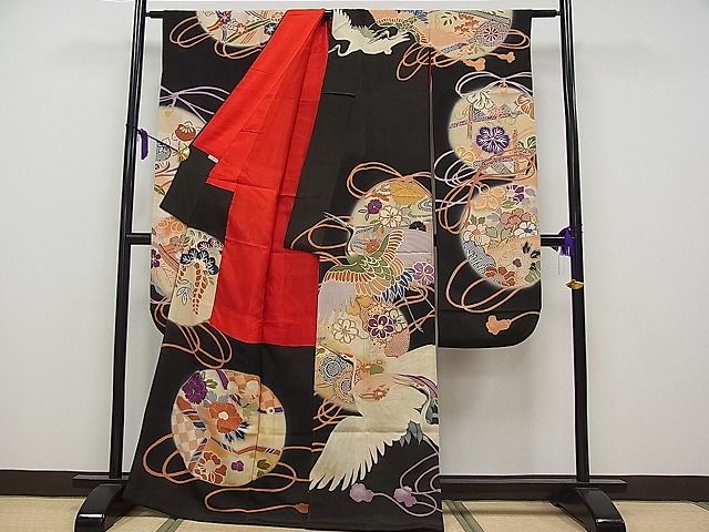 平和屋本店■極上　アンティーク　大正ロマン　振袖　手描き　駒刺繍　飛鶴風景鈴文　暈し染め　黒地　金彩　逸品　CYAA0486s4
