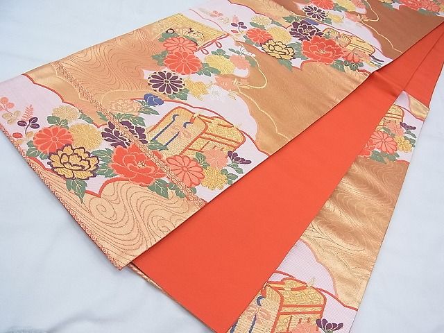 平和屋着物◎六通柄袋帯 唐織 雲取御所車花文 金糸 逸品