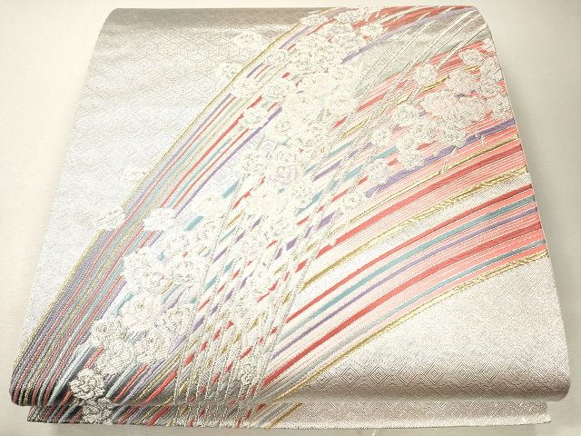 平和屋着物◎六通柄袋帯　唐織　舞花文　金銀糸　逸品　CAAG2535eg