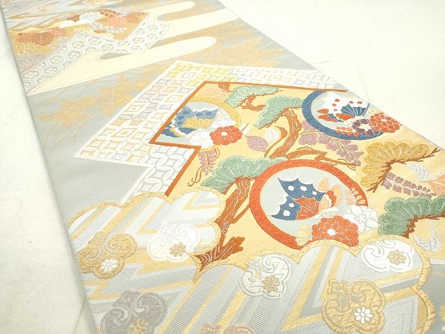 平和屋着物◎六通柄袋帯 唐織 松皮菱舞蝶花丸文 金糸 逸品 DAAH9705tw