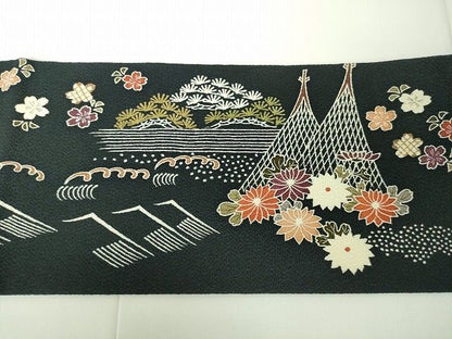 平和屋本店●極上　九寸名古屋帯　刺繍　友禅　網干　水辺吉祥風景　黒地　鬼しぼ縮緬　金糸　逸品　未使用　DZAA1901kh4