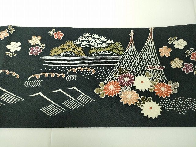 平和屋本店●極上　九寸名古屋帯　刺繍　友禅　網干　水辺吉祥風景　黒地　鬼しぼ縮緬　金糸　逸品　未使用　DZAA1901kh4