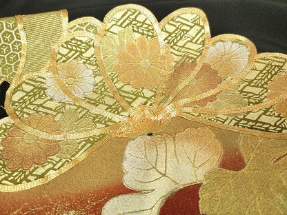 平和屋着物■豪華黒留袖 駒刺繍 松葉花文 暈し染め 金彩 逸品 DAAH6157sf