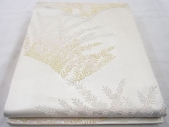 唐織 花円模様 金銀糸 パステル 白色 華文 六通 正絹 フォーマル