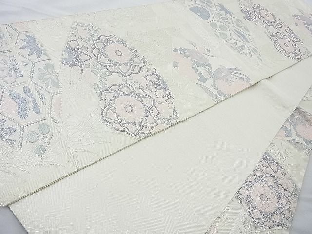 平和屋着物◎佐賀錦 六通柄袋帯 有職地紙散らし 銀糸 逸品 BAAJ6831cm