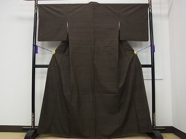 平和屋本店●極上 国指定重要無形文化財 本場久米島紬 手織 涅色 西武百貨店扱い 証紙付き 逸品 未使用 CZAA0629s4