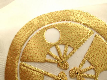 平和屋着物■打敷　内敷　三角　駒刺繍　三つ日の丸扇文　法衣　寺院　仏具　仏教　僧侶　神職　装束　AAAK2348Aja