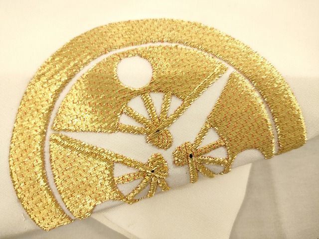 平和屋着物■打敷　内敷　三角　駒刺繍　三つ日の丸扇文　法衣　寺院　仏具　仏教　僧侶　神職　装束　AAAK2348Aja