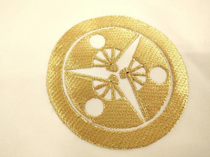平和屋着物■打敷　内敷　三角　駒刺繍　三つ日の丸扇文　法衣　寺院　仏具　仏教　僧侶　神職　装束　AAAK2348Aja