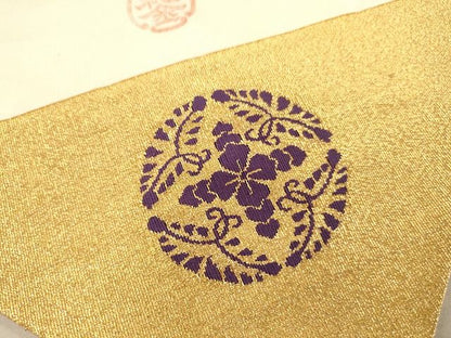 平和屋着物■打敷　内敷　三角　純金　花丸文　法衣　寺院　仏具　仏教　僧侶　神職　装束　AAAK2355Aja
