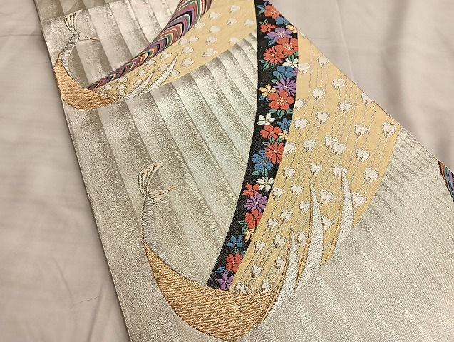 平和屋着物◎佐賀錦 六通柄袋帯 唐織 孔雀草花文 金銀糸 逸品 BAAJ2639du