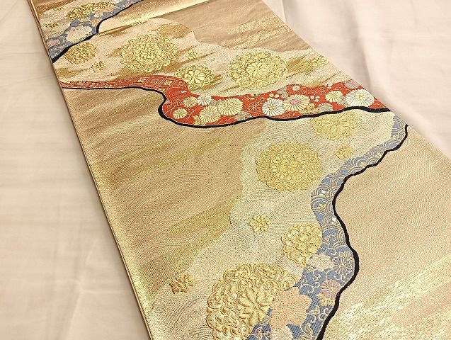 袋帯　陰山織物　正倉院　天平錦間道　横段　唐花　金糸　着物　063a p 平和屋着物◎六通柄袋帯 正倉院格天井花鳥文 金糸 正絹