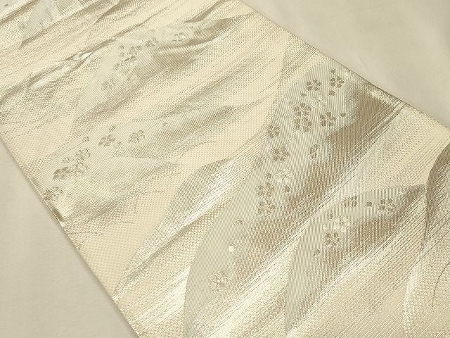 平和屋着物◎六通柄袋帯 遠山舞花文 銀糸 逸品 CAAH7447dy