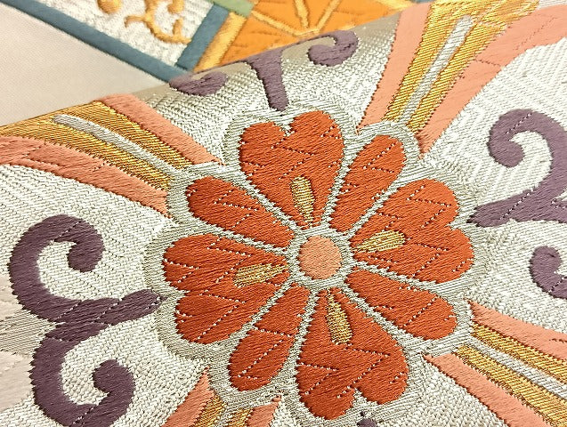 平和屋着物◎六通柄袋帯 唐織 作家物 吉祥花菱文 金銀糸 正絹 逸品 BAAK0954du