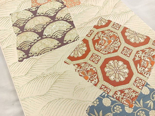 平和屋着物◎六通柄袋帯 漆箔 名物裂色紙文 金糸 正絹 逸品 BAAK6167cm