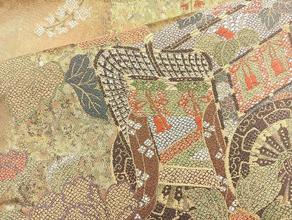 平和屋着物◎六通柄袋帯 唐織 御所車花文 金糸 正絹 逸品 BAAL0104cm